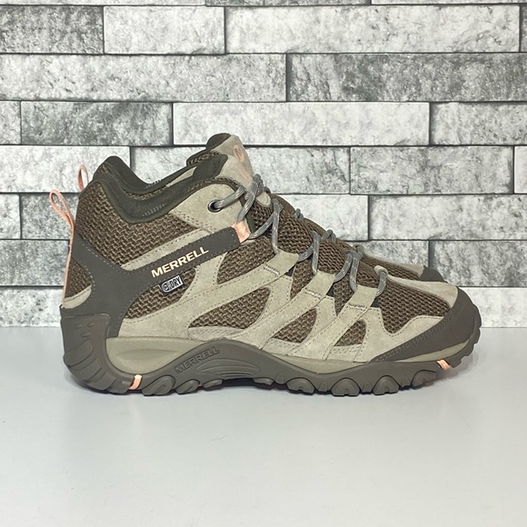 Merrell Alverstone Womens 11 Waterproof Hiking Boots - Picture 1 of 8
